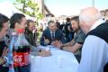 Minister Sutanovac visits “Coriolanus” set